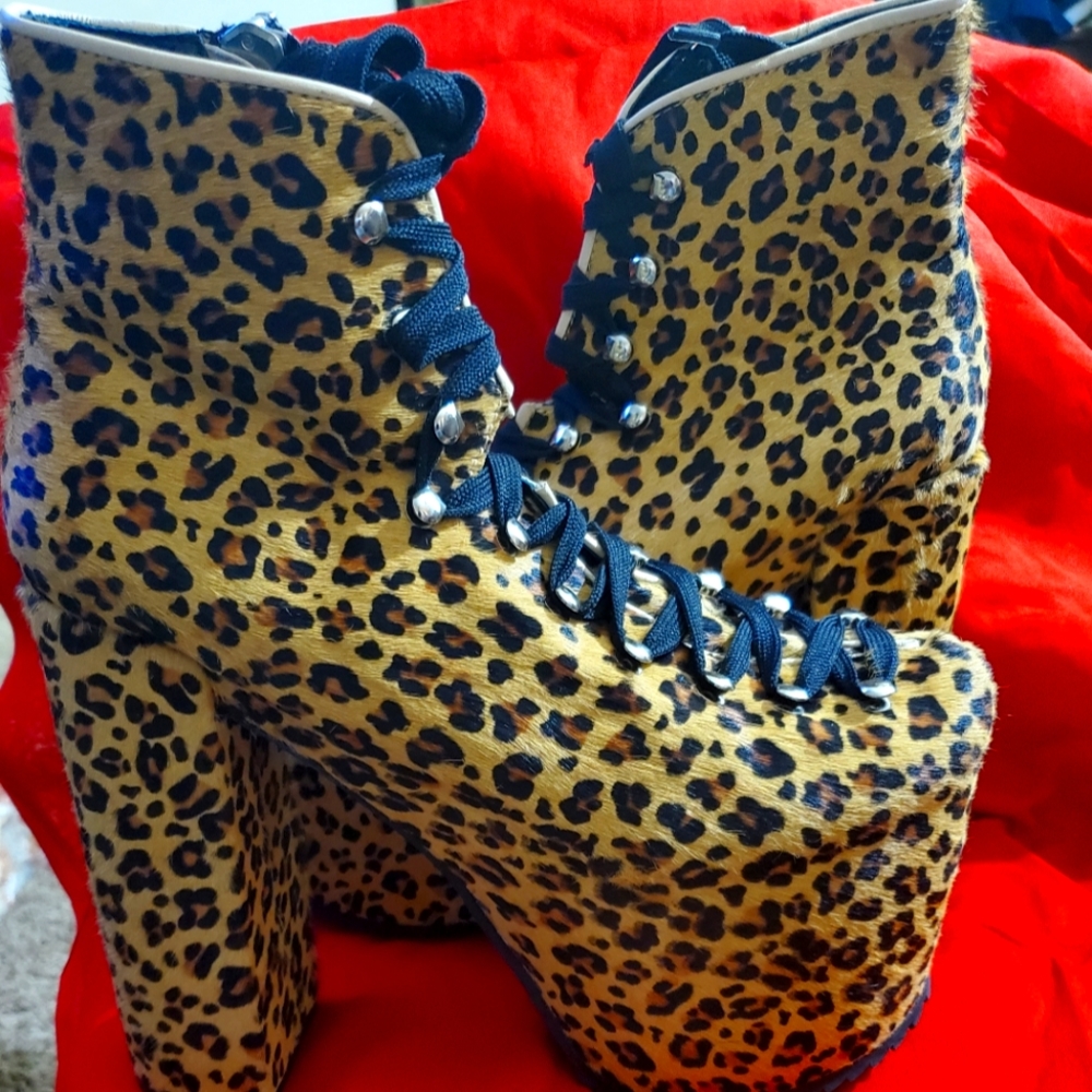 Size 9 UNIF THE HELLBOUND-LEOPARD LITTA
